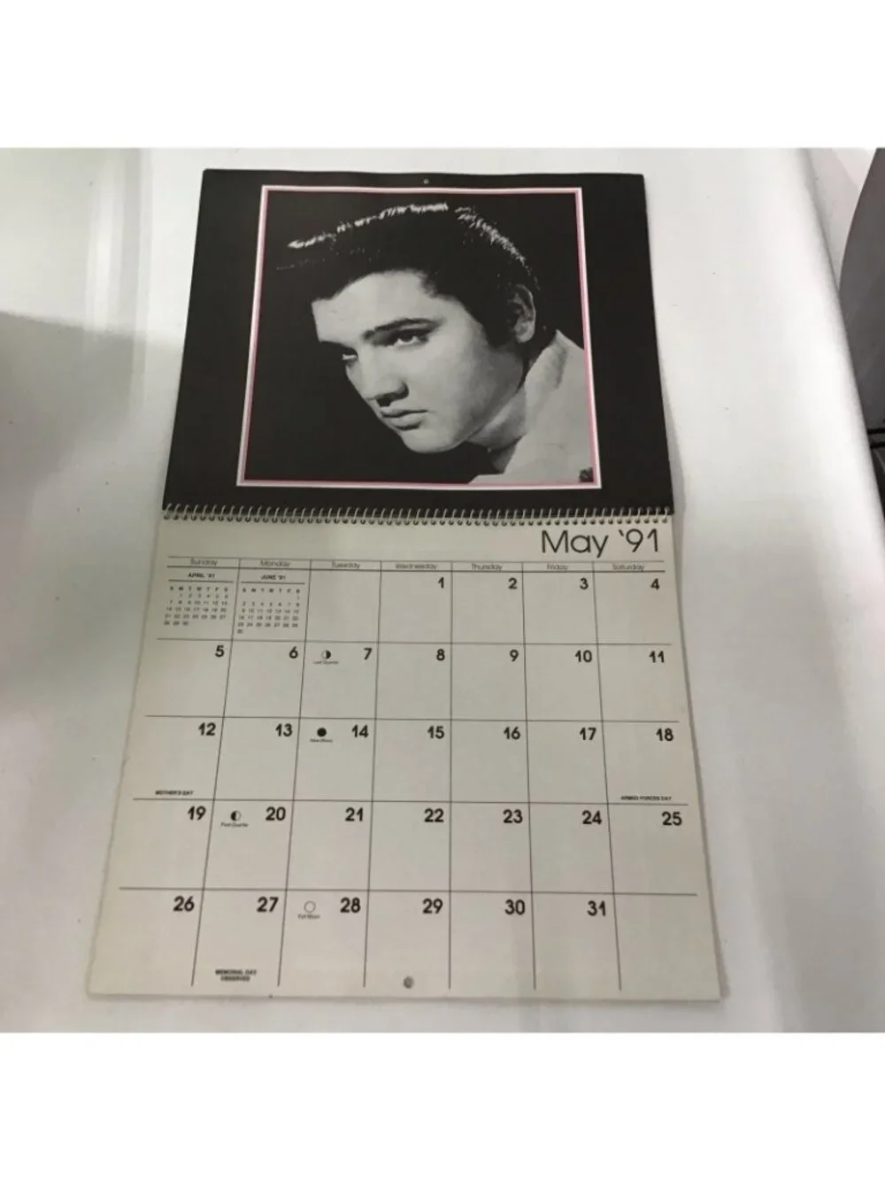 Vintage 1991 Cleo Elvis Presley Calendar